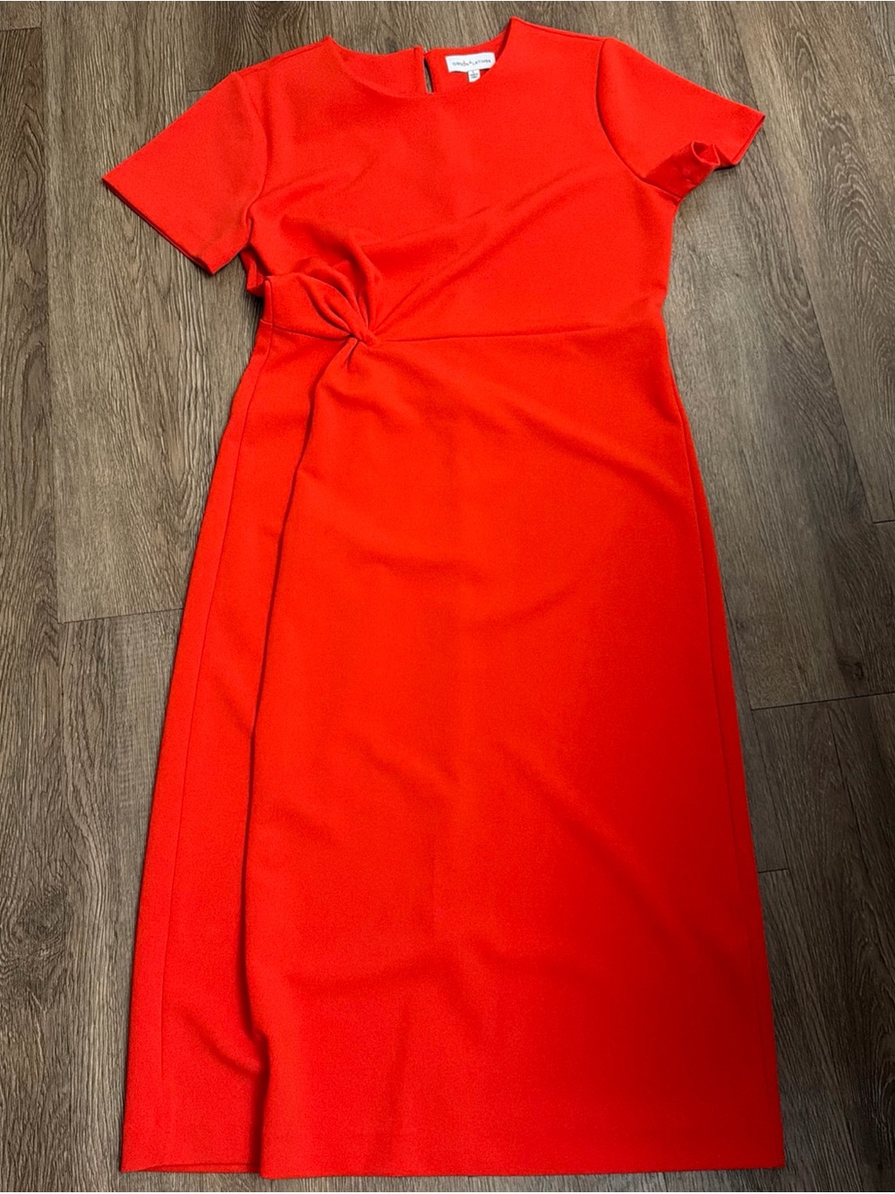 Gibson Latimer Red Twist-Waist Midi Dress